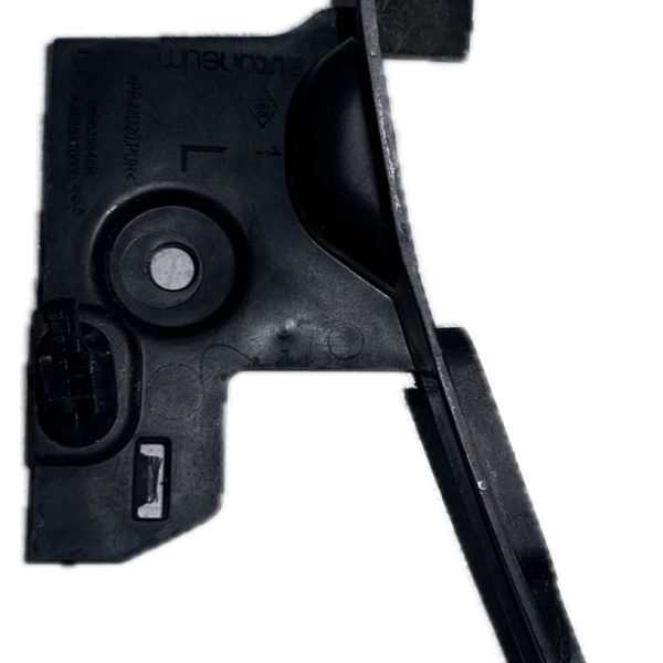 Wiper Trim 668635848R